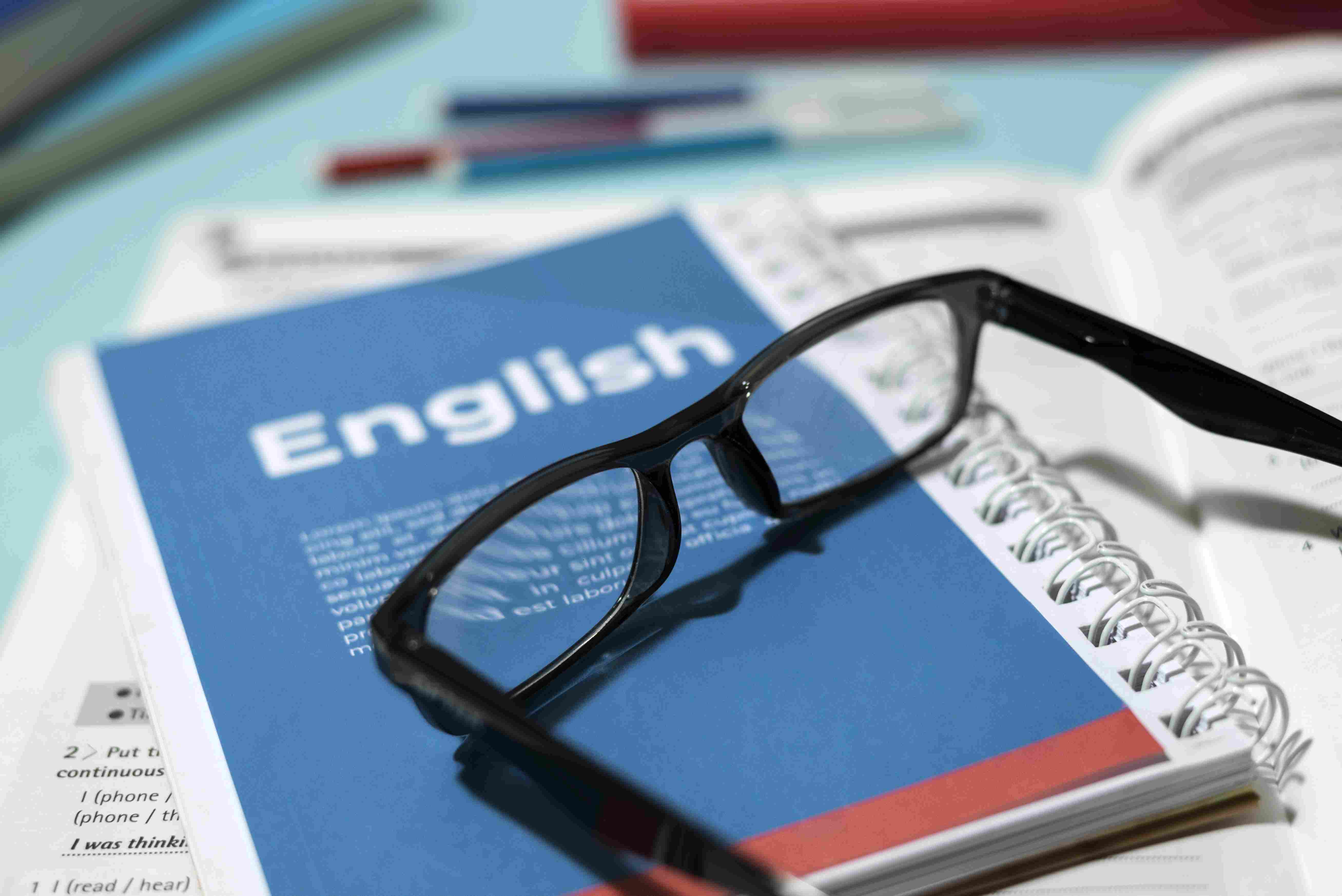 What are the Ways to Prove Grammar in a UK Visa Application?